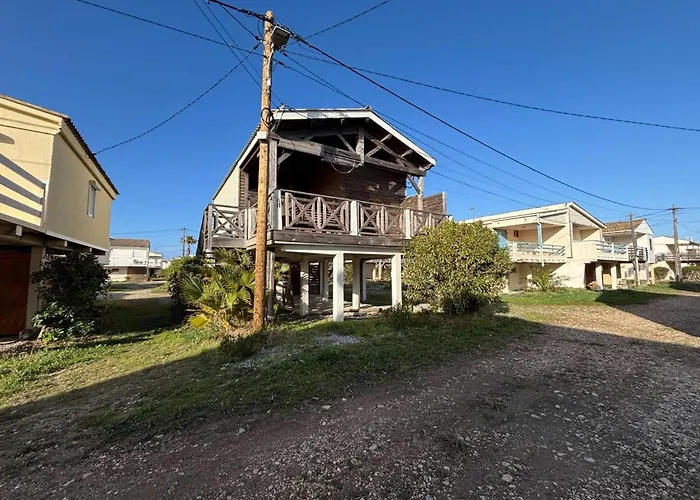 Aig 195 Chalet Loft En Bois Massif Avec Terrasse Et Vue Mer